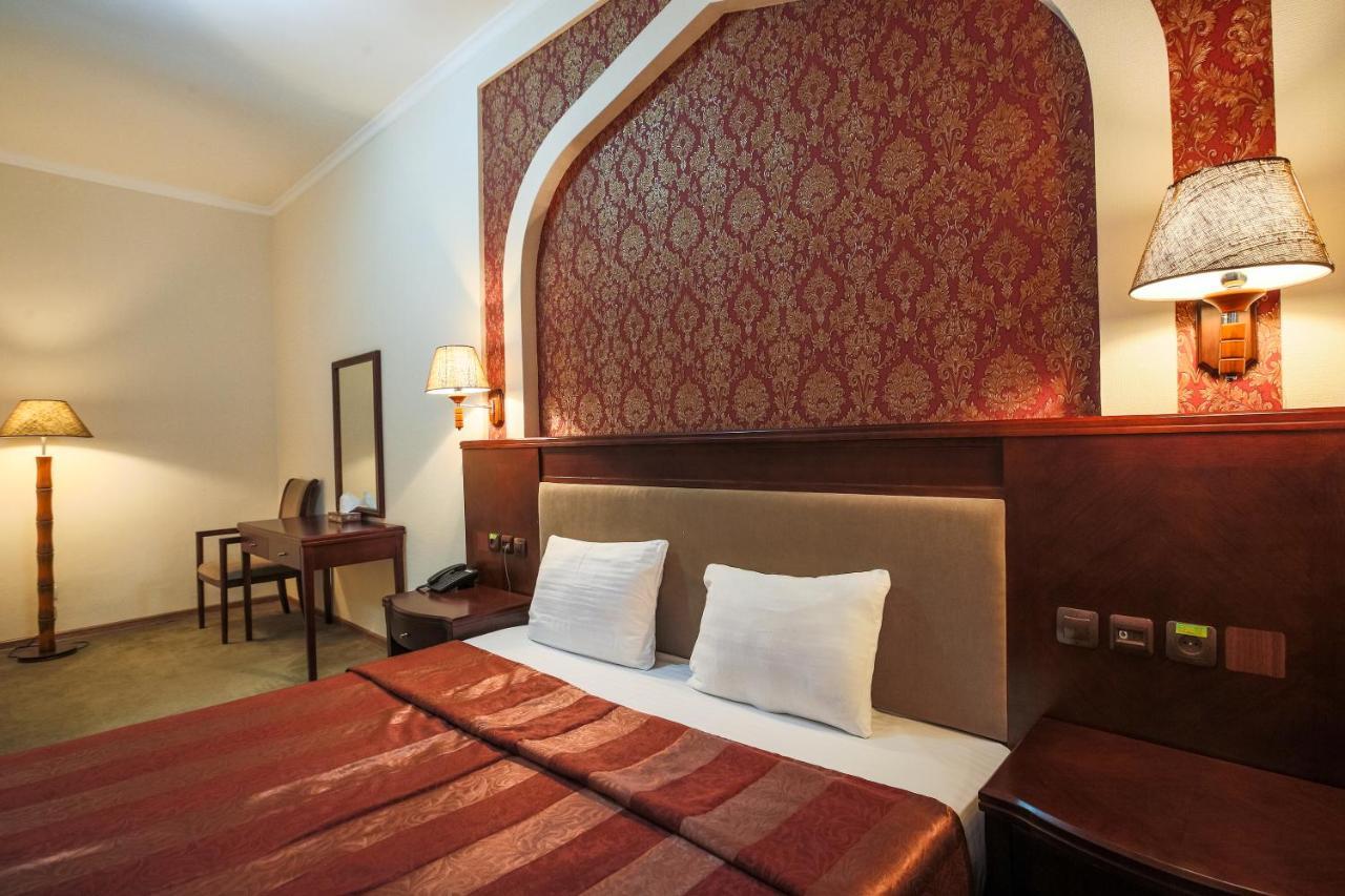 Avicenna Hotel Μπουχάρα Εξωτερικό φωτογραφία